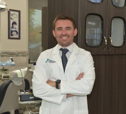 Dr. SPencer Cromwell Aesthetic Associates Centre in Buffalo NY